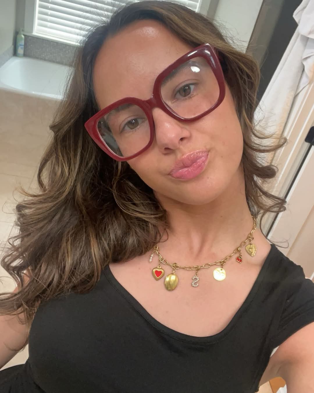 OVAL LOCKET - Lolo's Jewelry