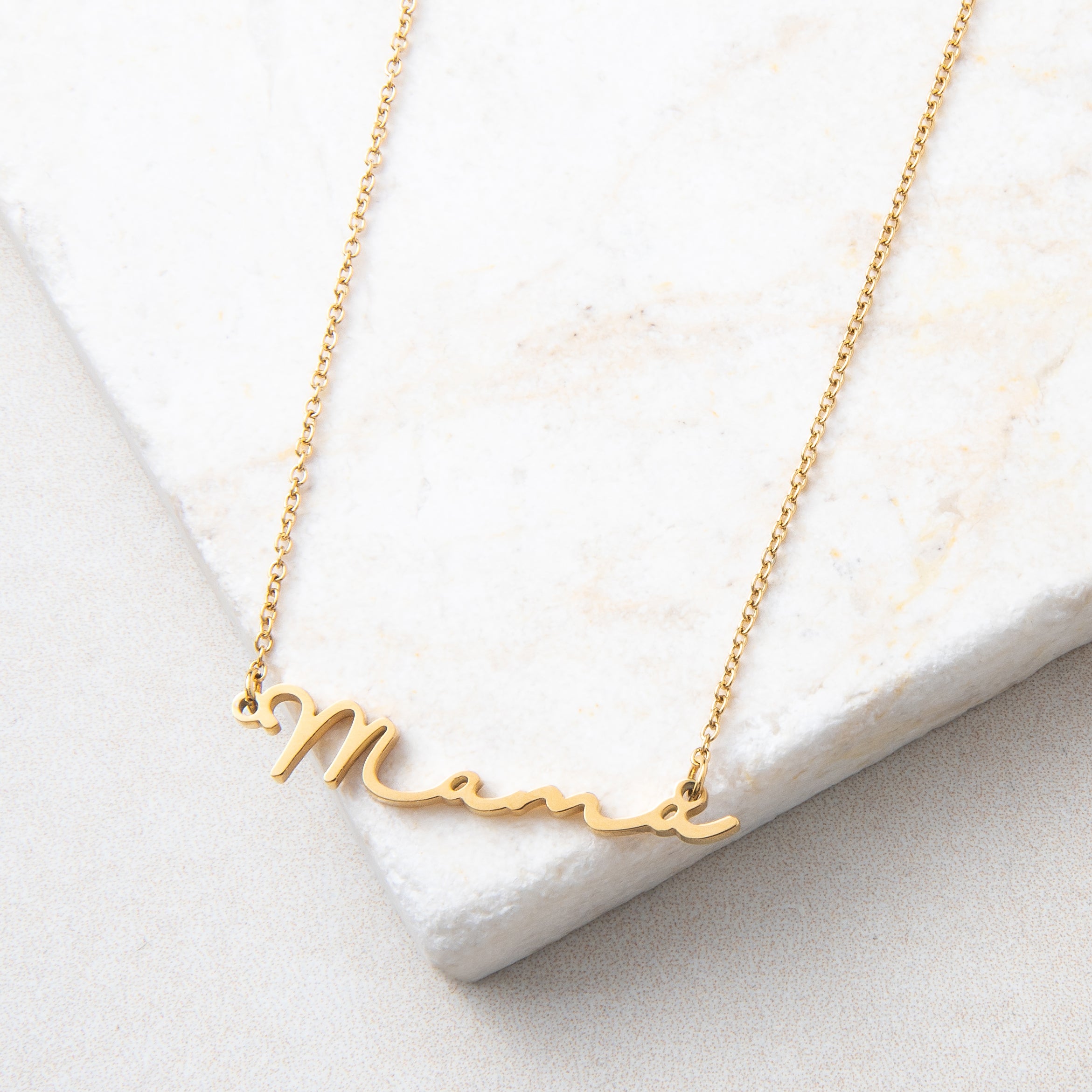 MAMA MIA NECKLACE