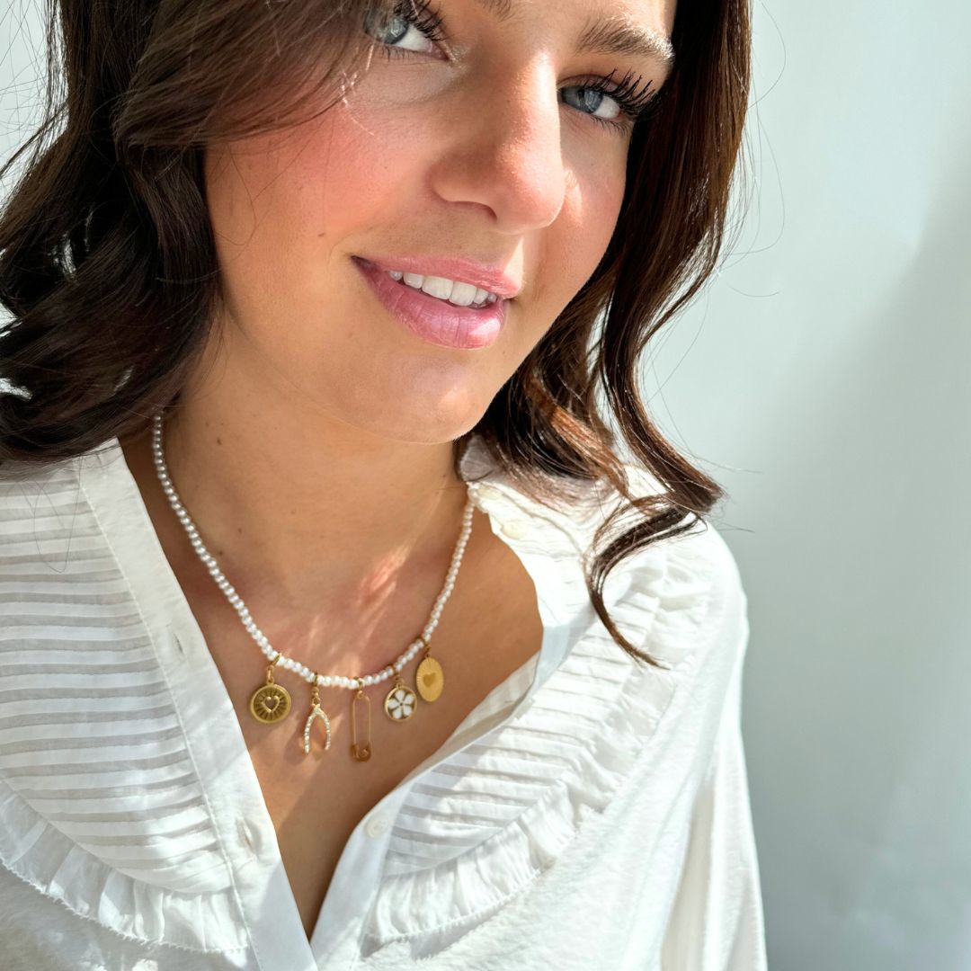 SLIM OVAL HEART - Lolo's Jewelry